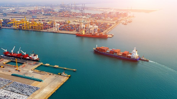 FBA头程费用详解：海派、空派、快递等不同渠道成本对比